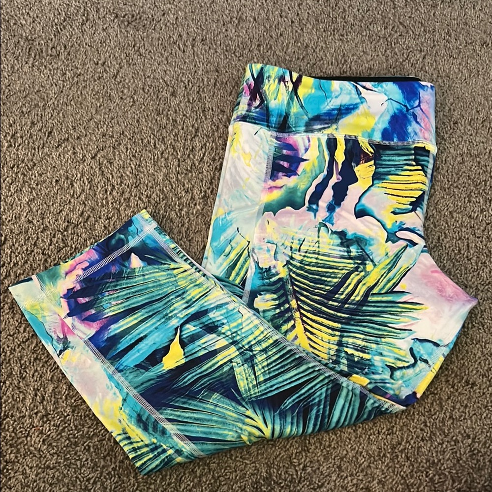 Soma Sport Activewear Tropical Print Crop Leggings